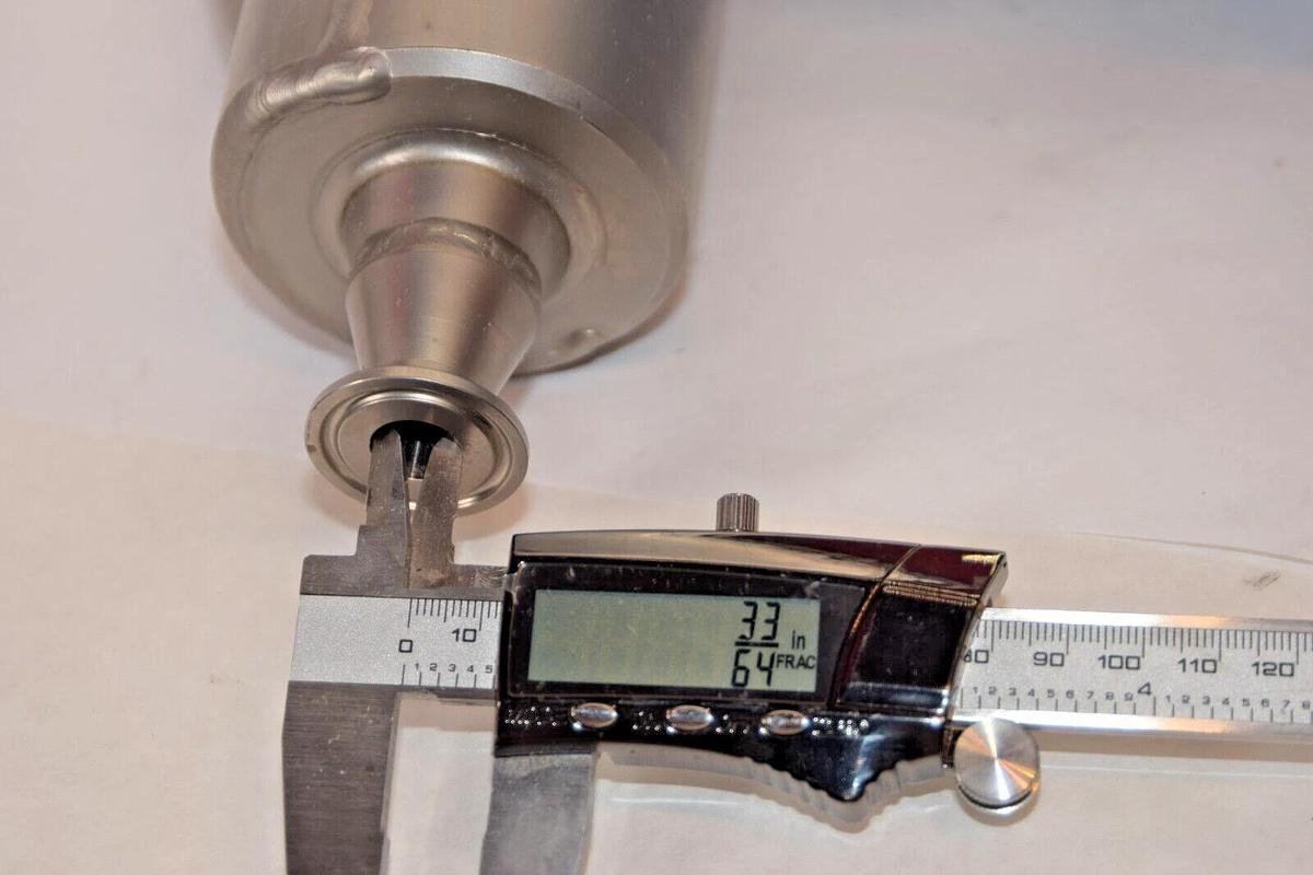 Used ENDRESS + HAUSER Promass 63 F Flowmeter 63FS15-99900A95A1B 63FS15 1" DWS Clamp