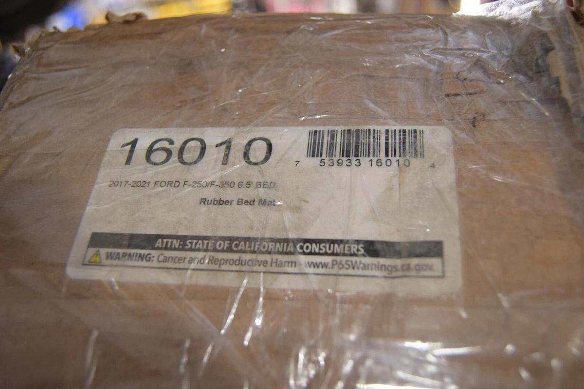 Husky Liners 16010 6.5' Rubber Truck Bed Mat 16010 2017-2021 Ford F250 F350 NOS