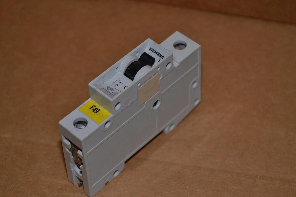Used SIEMENS 5SX2 B6 5SX2B6 6A 6 Amp A 1POLE 1p CIRCUIT BREAKER
