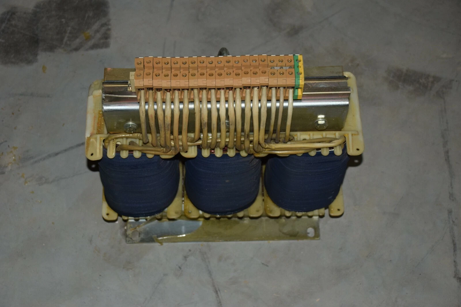 Used Block Transformer B0210039 9KVA Core 480V/277V 400V/230V 45KVA Autotransformer
