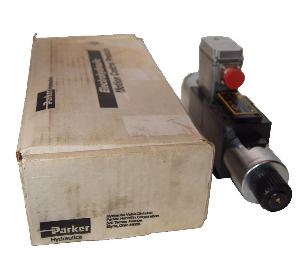 PARKER D3F D3FXE01SCVBJ0030X6262 24vdc 3.5a Prop Directional Control Valve NEW