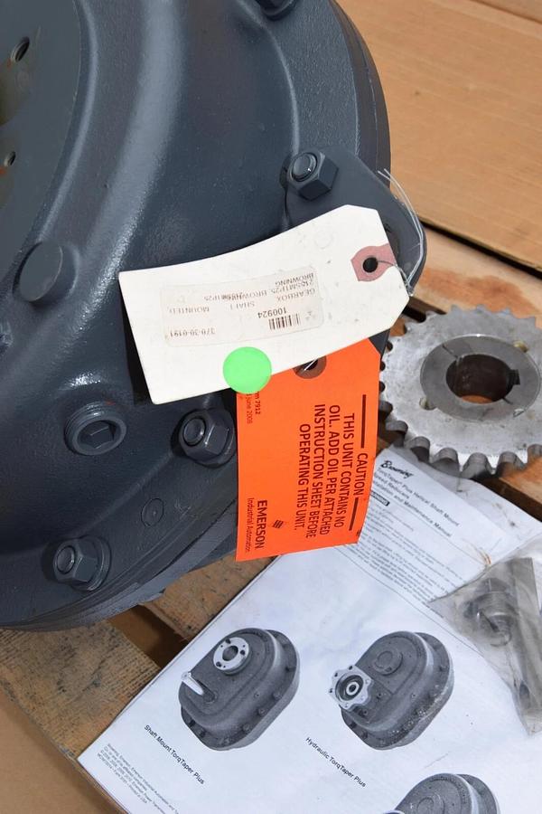 Browning Shaft Mounted Gearbox Gear Box Speed Reducer 215 215SMTP25 24.9  NOS