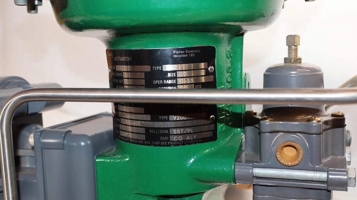 Fisher Valve 1052 Size 20 Actuator V200 Body CL150-600 FIELDVUE DVC6020 Ctrl