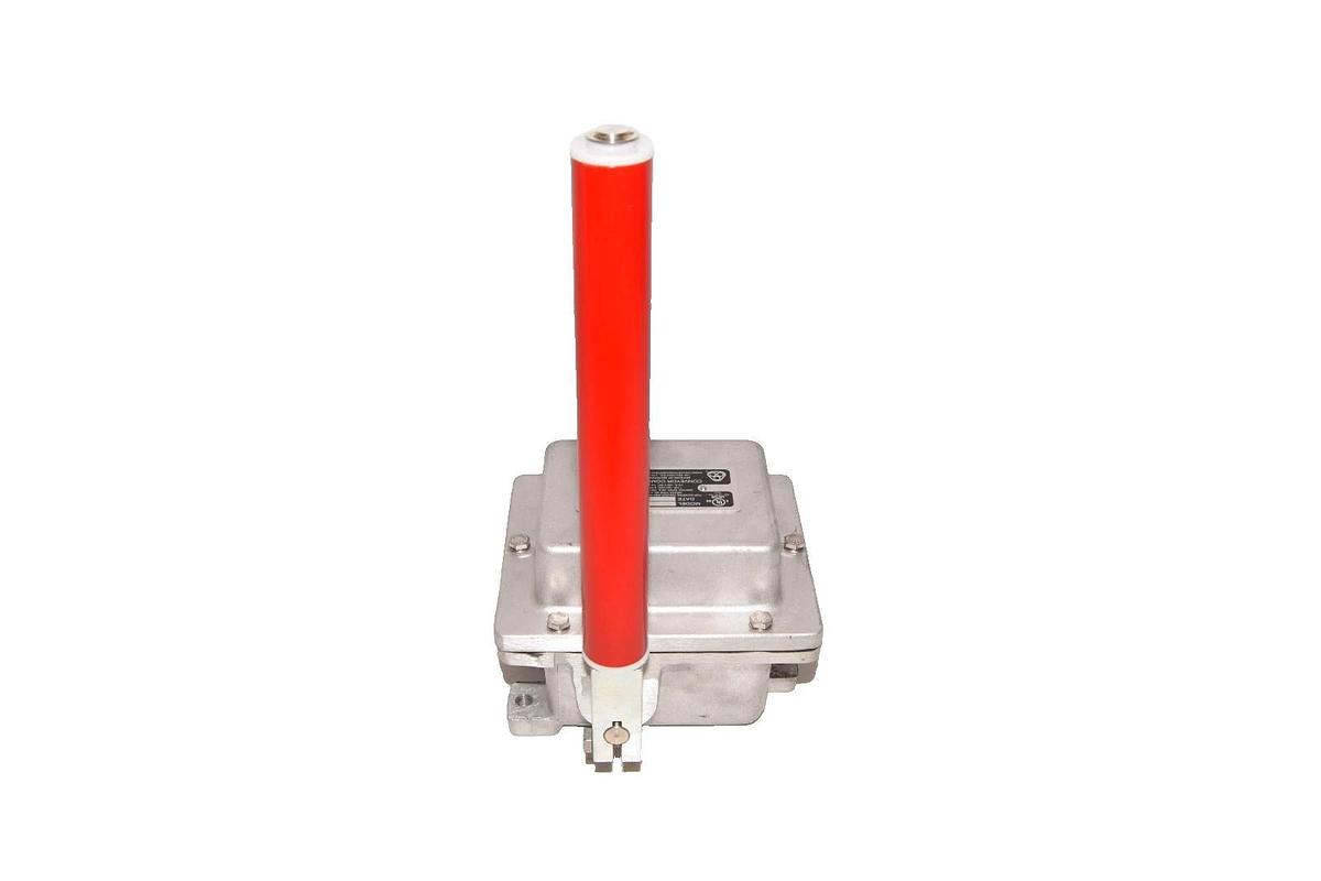 Conveyor Belt Alignment Safety Switch TA-2 20A 125/480VAC 125/250V DC 2HP 1HP