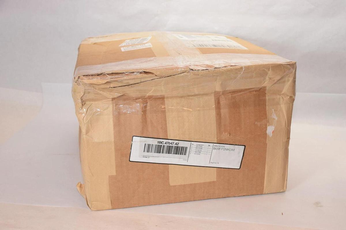 R1 CONCEPTS B09FP2NKDM Disc Front Brake Rotors Black w/ Ceramic Pads (NEW)