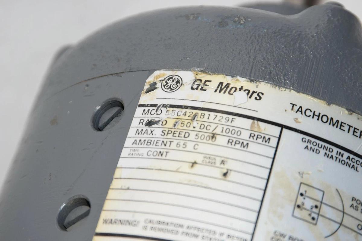 (NEW) GE MOTORS 5BC42AB1729F BC42 Dc Tach 50Vdc 5/8" Tachometer Generator
