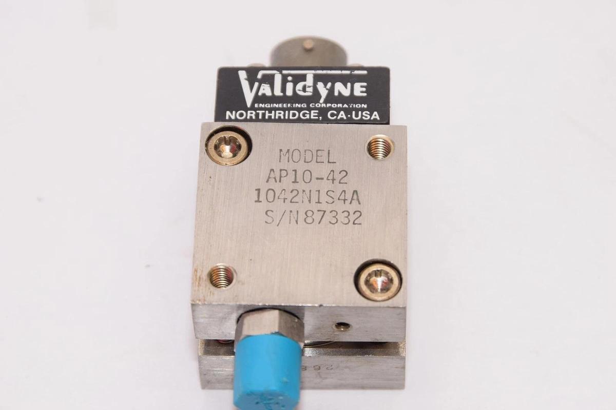 (NEW) VALIDYNE AP10-42 1042N1S4A Pressure Transducer