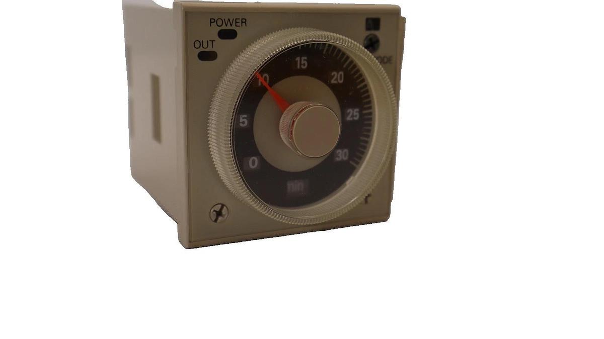 Used ZENITH OSA-A3 , OSAA3 100-240Vac 50/60Hz 0-30min Adjustable Timer