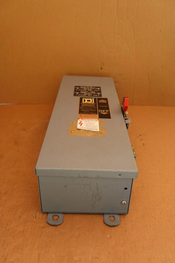 Used Square D Enclosed Circuit Breaker KA225AWK w/ Breaker KHL361251021 125A 125 Amp