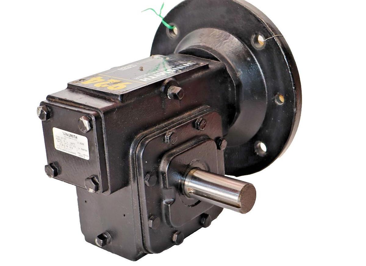 Refurbished Winsmith Gear Box Speed Reducer LEFT Ang 924MDN 5L 182TC 924MDNS43000A8 5:1 *Ref