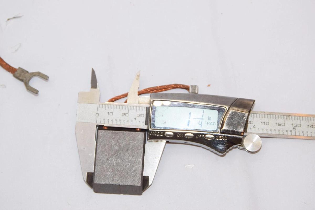 (NEW - Lot of 2) 697 1-1/4" x 3/8" Carbon Brush