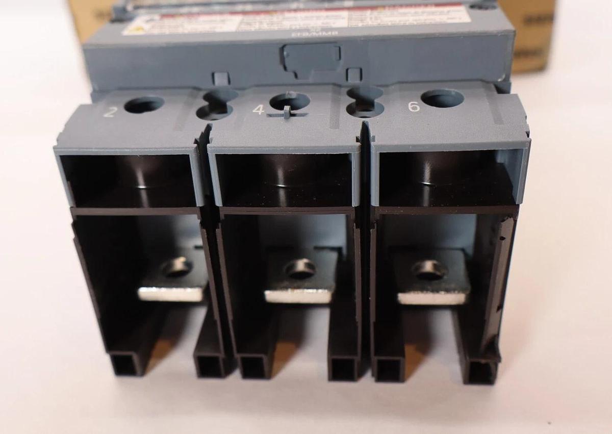 Siemens 3VA6 Circuit Breaker 3VA6110-6HN31-0AA0 100A 100 Amp ETU350LSI Trip *NEW