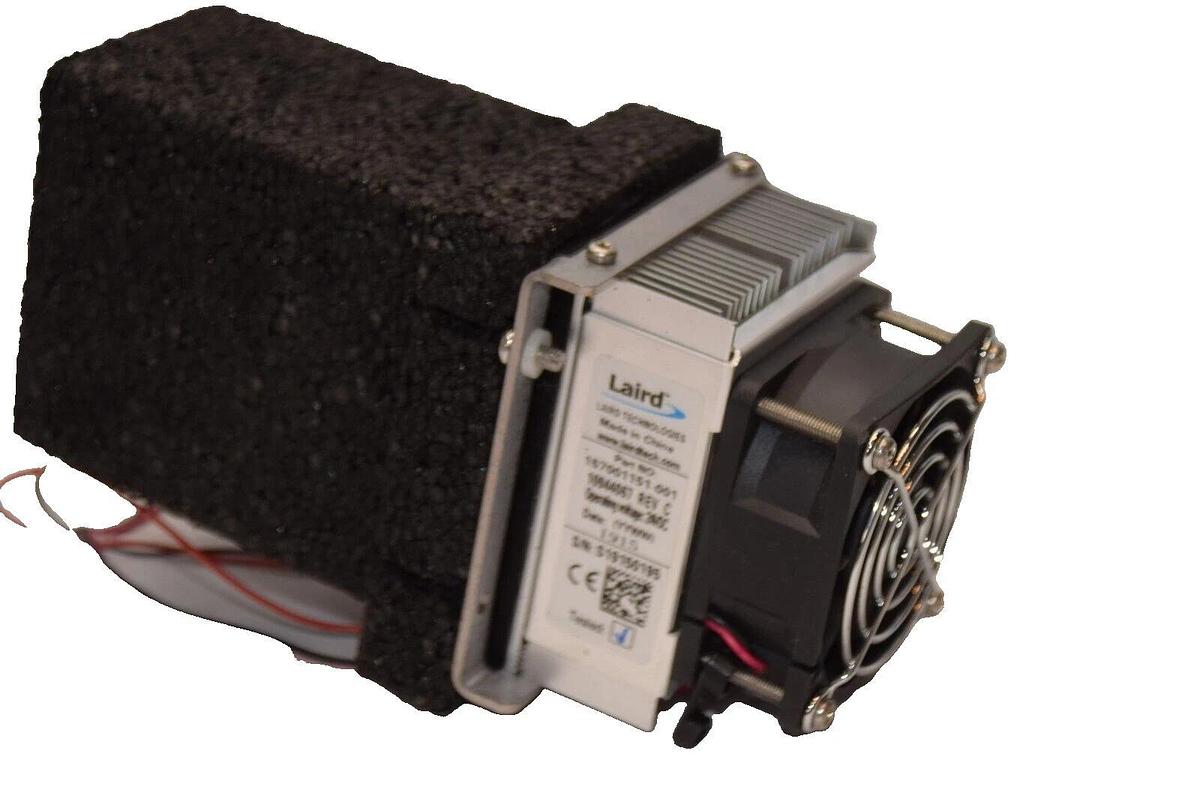 Used LAIRD TECHNOLOGIES 157001151-001 24Vdc Thermo Unit