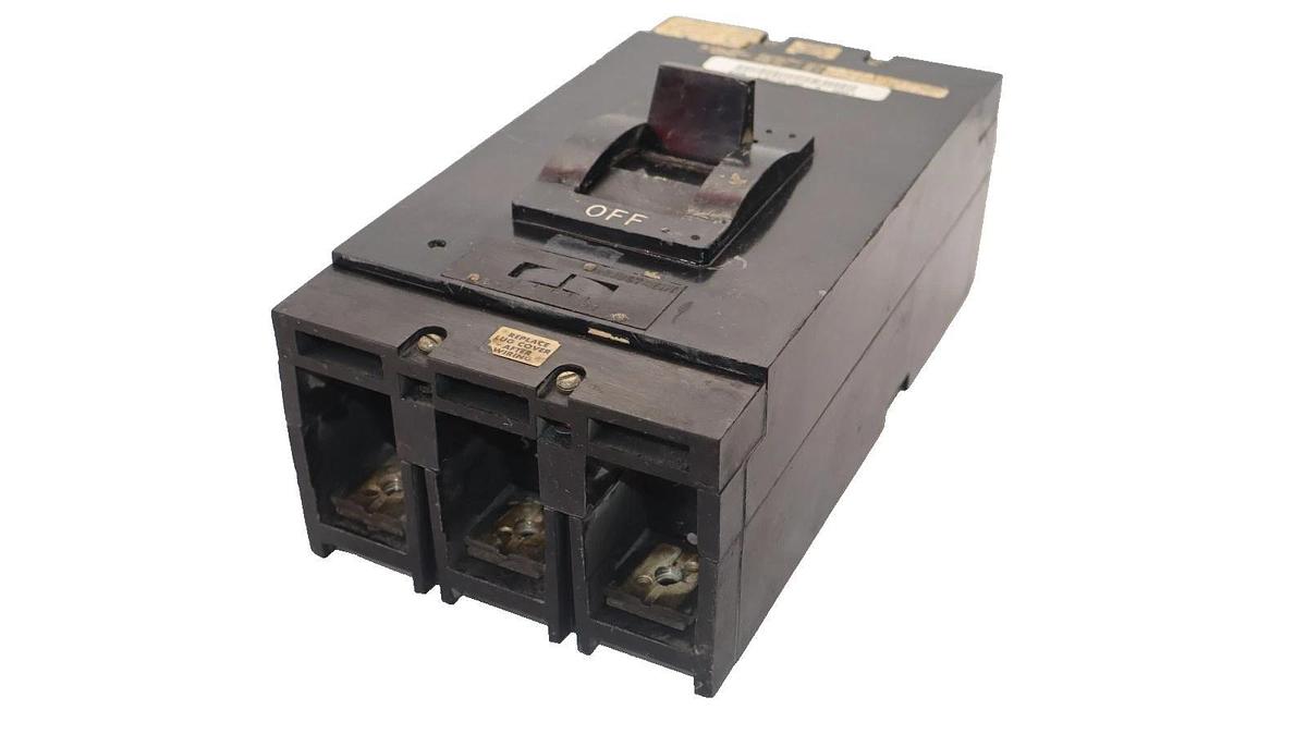 Used Square D LAL36150MB 150A Amp 3 Pole 600V Circuit Breaker