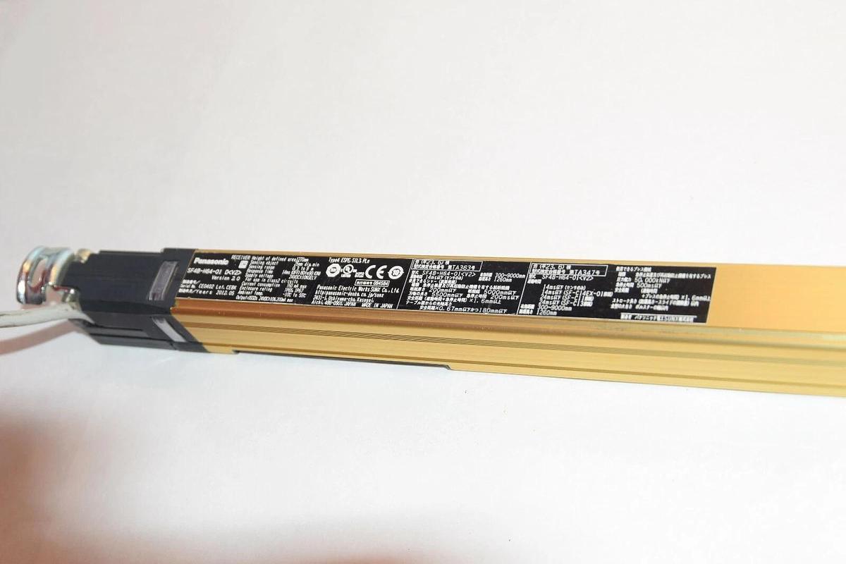 Used SUNX SF4B-H64-01 D V2 Emitter Safety light curtain Matsushita Electric PANSONIC