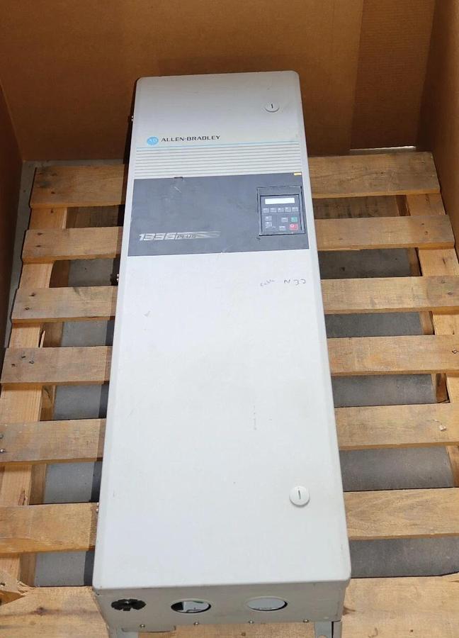 Used Allen Bradley 1336 Plus Adj Frequency Drive 1336S-B060-AE-FR Ser D 76kva 3ph