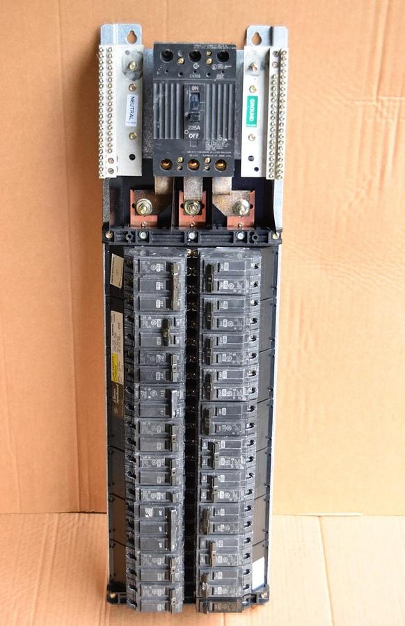 Used General Electric GE A Series 225A Panelboard Interior AQL3422ATX AXB4M9 3ph 4w
