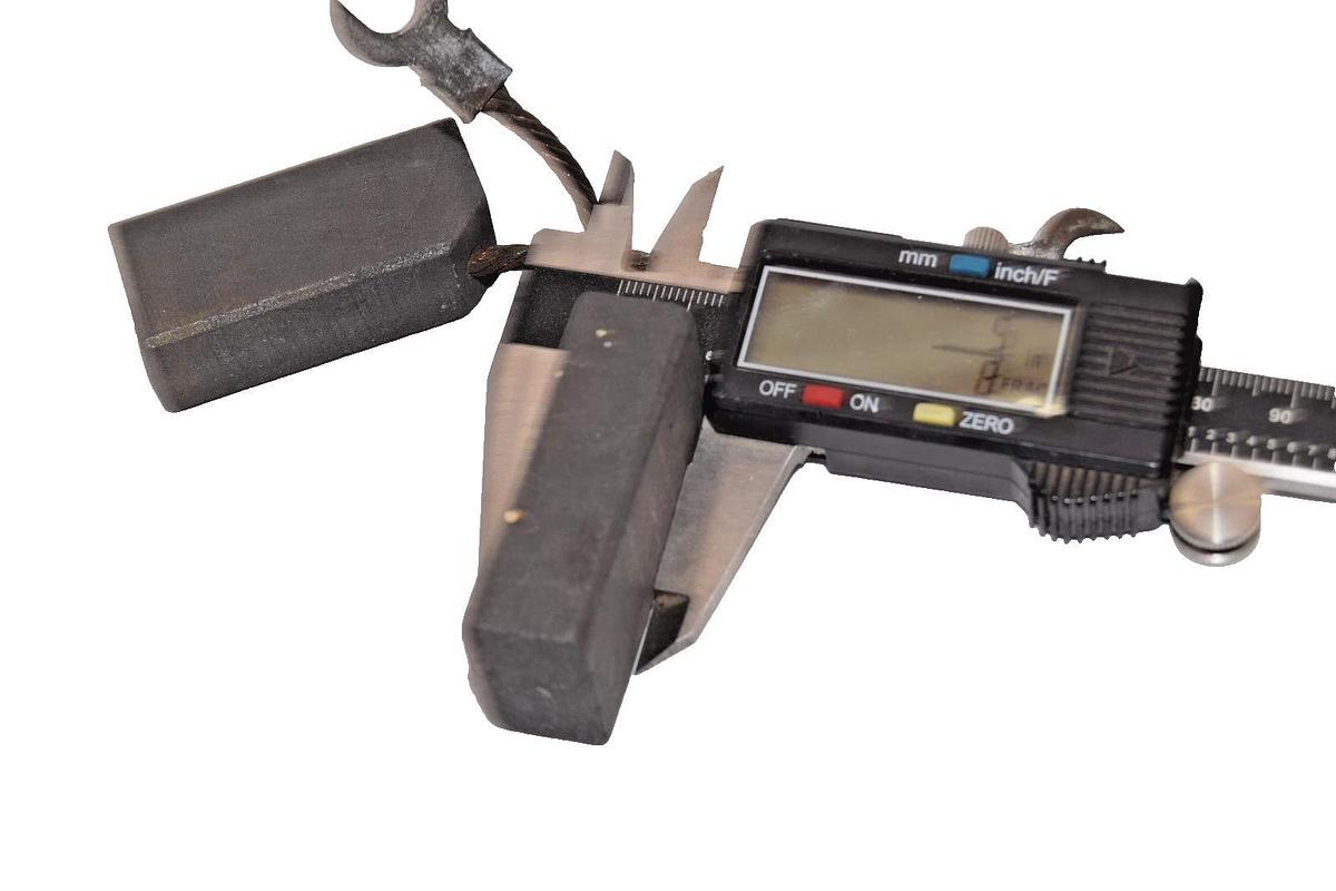 Carenco Carbon Motor Brush Brushes AC2 1" x 5/8" x 2"  (New - Lot of 2)