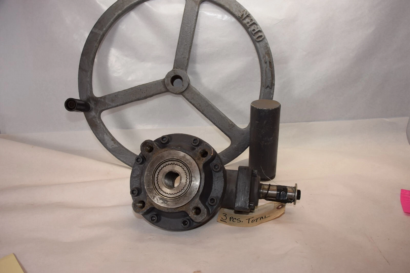 Used POWELL 504804 , 00ZS Stem Valve Gearbox Operator Hand Wheel