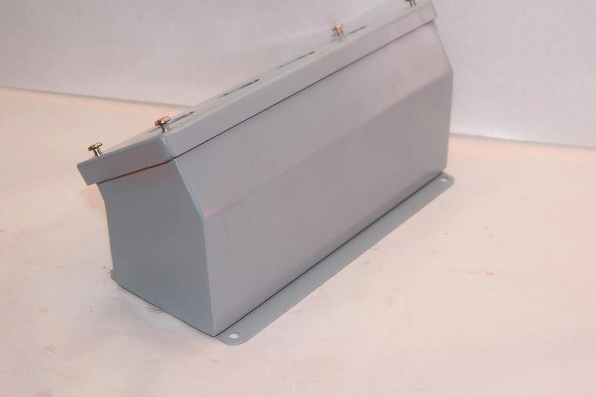 (NEW) WIEGMANN, Wpba4, 4 Hole angled operator push button Electrical Enclosure