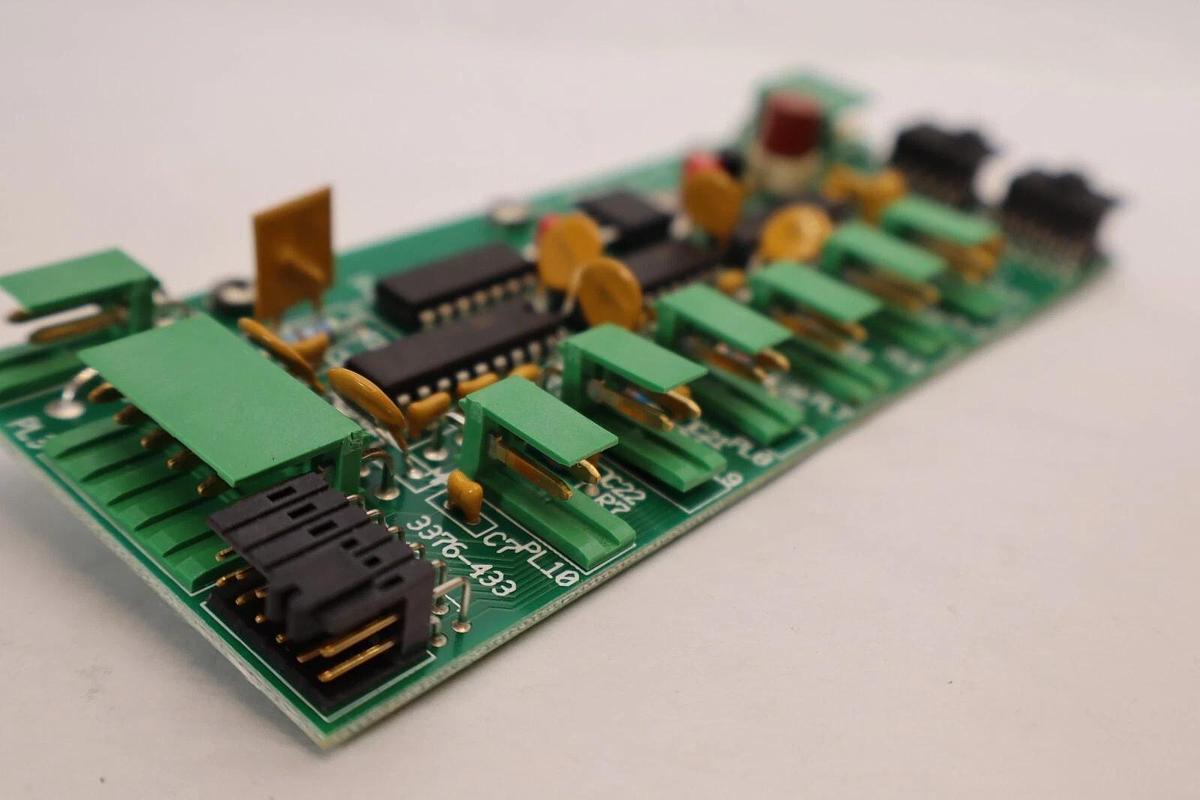 Used VITAL SCIENTIFIC LXD-2 , 20827 , 3376-433 Circuit Board Card