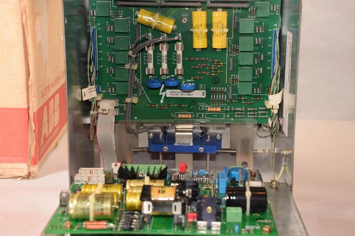 (NEW) ABB PAD 635 A V5 , 3ADT218083R0635 PAD/PSD Vertron Power Converter