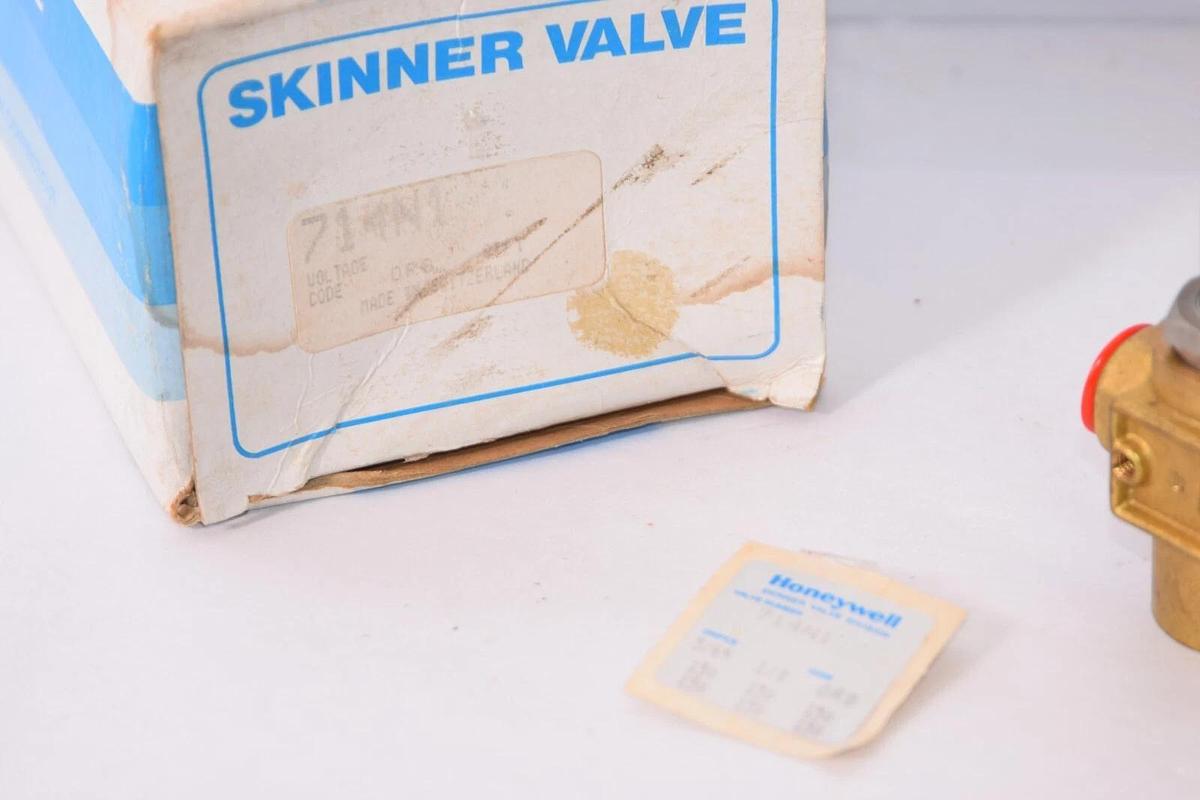 (NEW) HONEYWELL / SKINNER 714N1 5/64 Orifice Valve