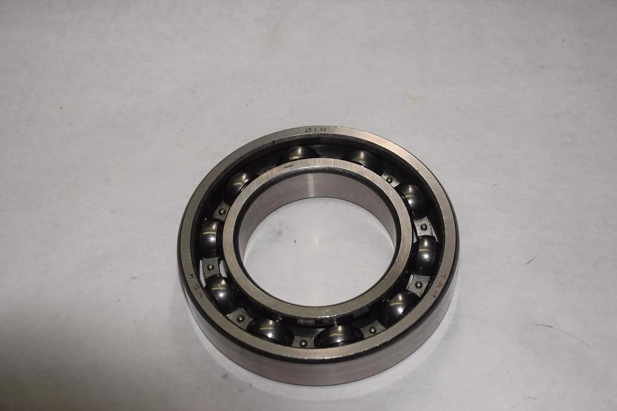 YSK TAM 214 RADIAL ROLLER BEARING NEW