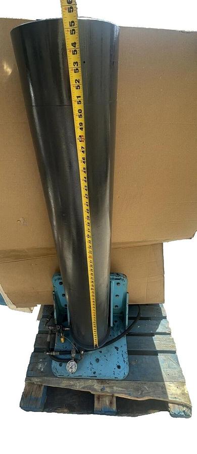 Used Large industrial hyd. Accumulator, Hydraulic Accumulators, 55" x 9"
