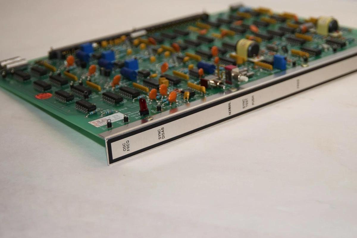 (NEW) EMERSON / LIEBERT 70083002/12/21 TP2 Gate TP1 Master OSC Control Module