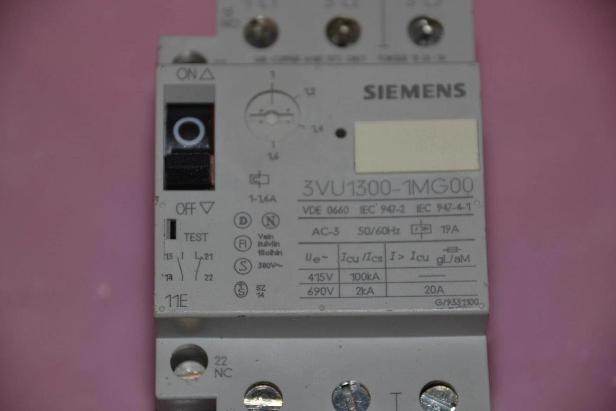 Used SIEMENS STARTER 3VU1300-1MG00 3VU1300 1MG00 3VU13001MG00 1-1,6 A AMP