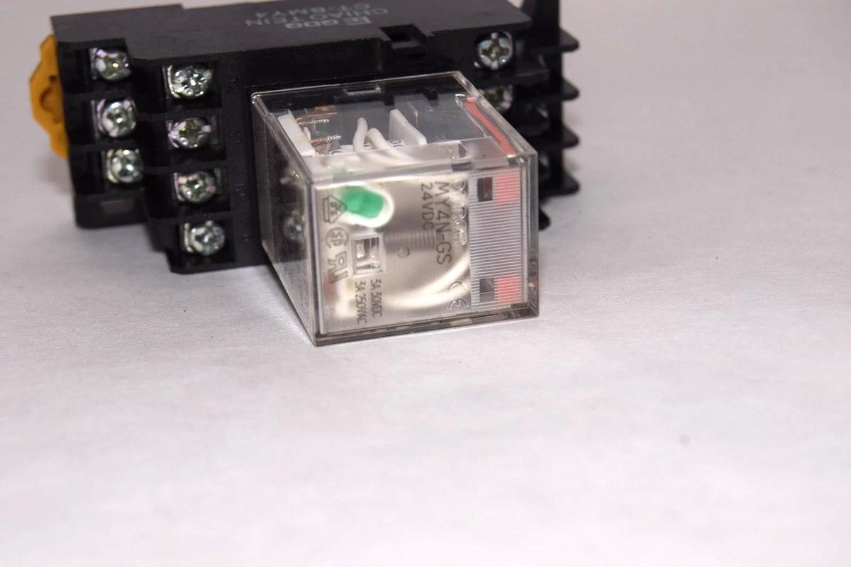 Used (LOT OF 3) OMRON MY4N-GS MY4NGS 24vdc 24 Vdc Relay with Base CT-BMY4