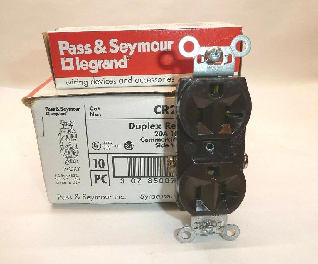 (NEW - Lot of 10) PASS & SEYMOUR CR20-1 CR201 20A 125V Black Duplex Receptacle