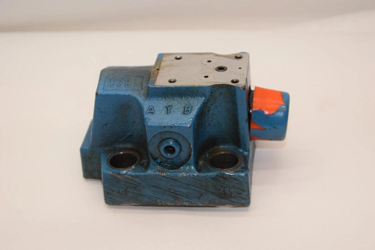 Used BOSCH / REXROTH 605-364 605364 578 Valve Block