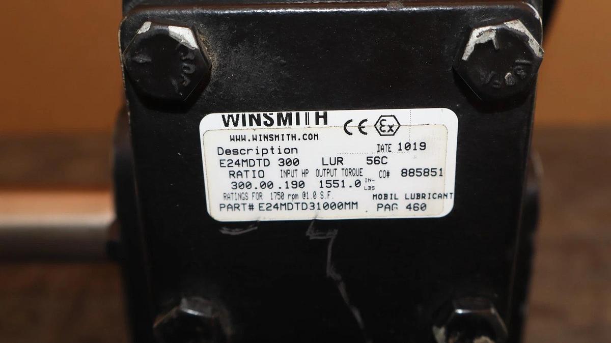 Winsmith SE Encore E24 Worm Gear Box Speed Reducer E24MDTD31000MM 300:1 (New)