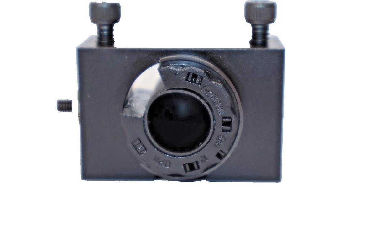 Thomson Linear Bearing Pillow Block SSU 12 SSU12 #12 650-418-01 (New - Lot of 2)