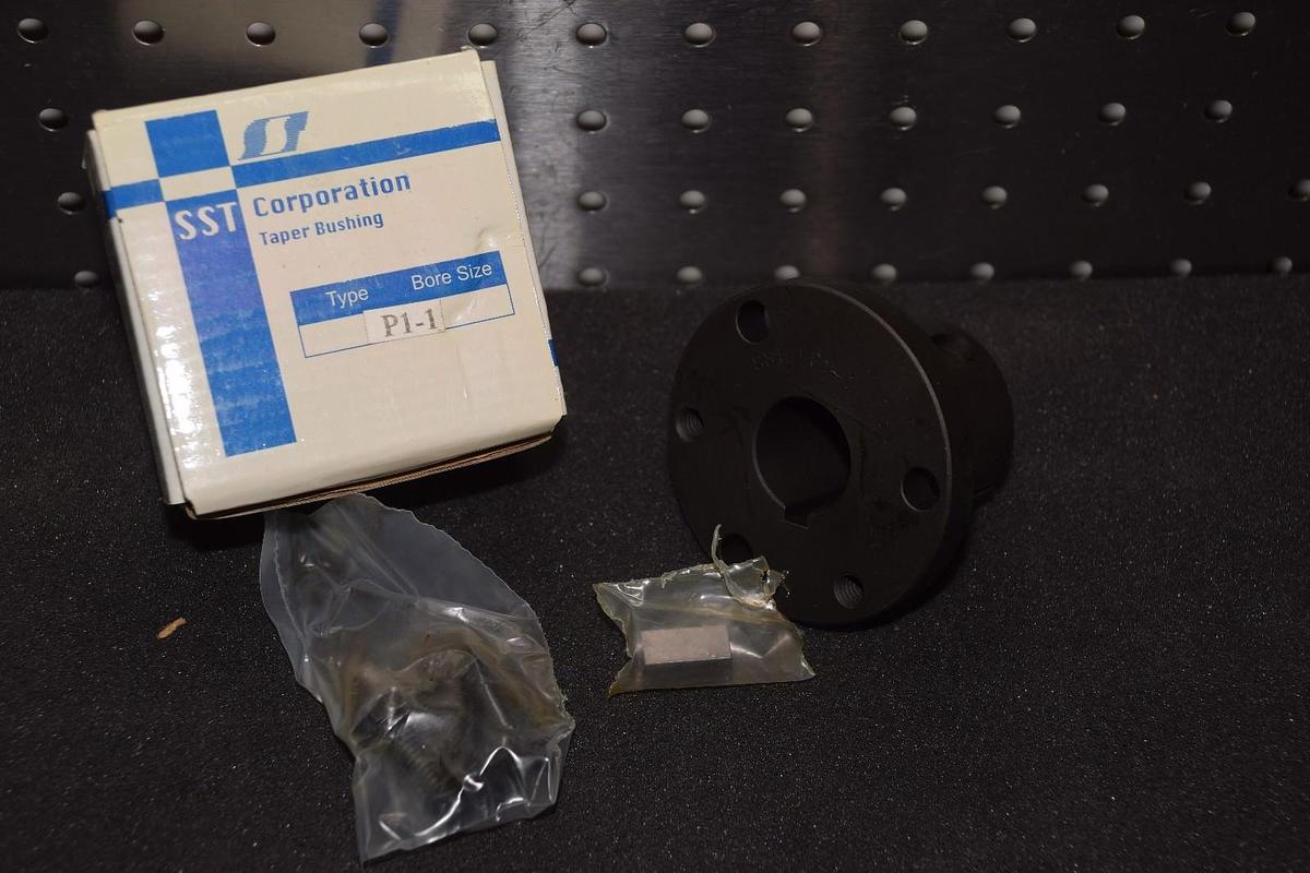 SST CORPORATION / LAU INDUSTRIES P1-1 72513808 SPLIT TAPER BUSHING NEW