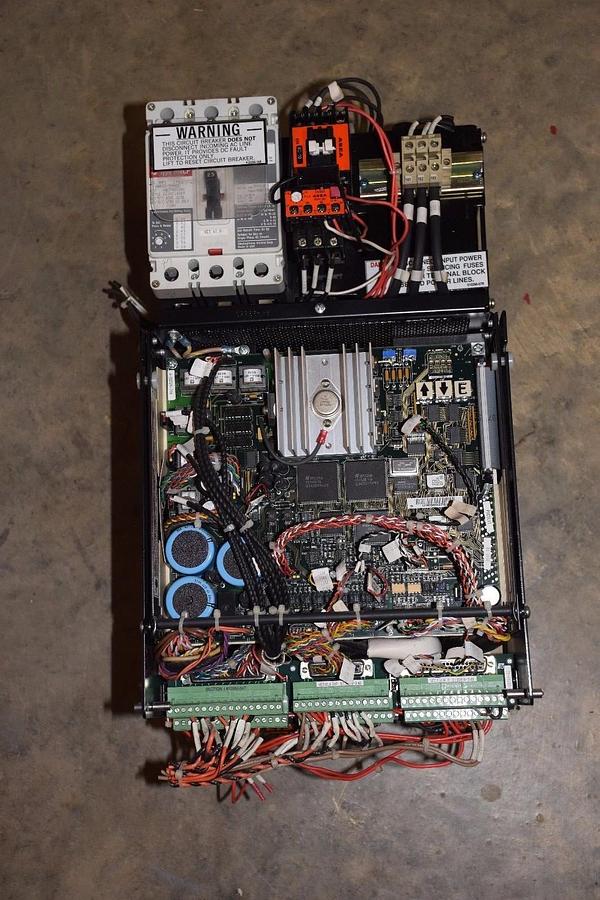 Used Reliance Electric Maxpak III 7hp Drive 7P8171 3ph 460v 0-58724-70A