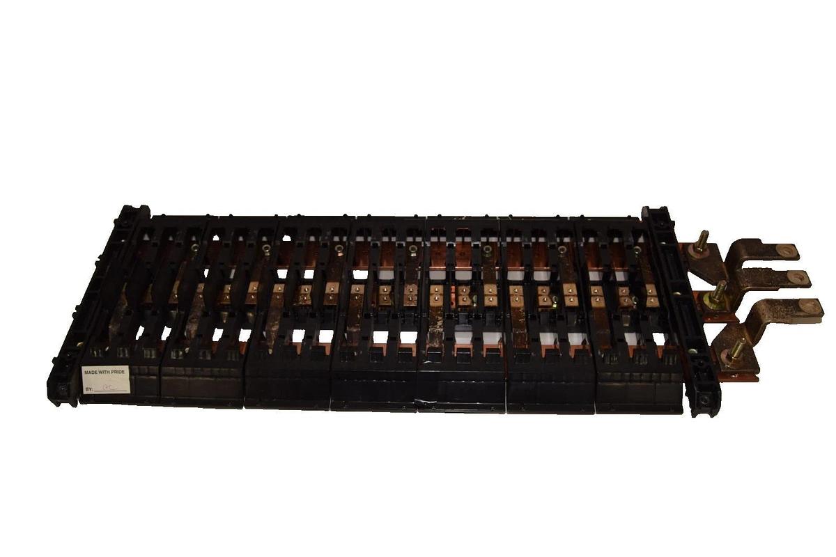 Used General Electric / GE AQL3422ATX 225Amp 3Ph Main Lug Panelboard Interior *Only*