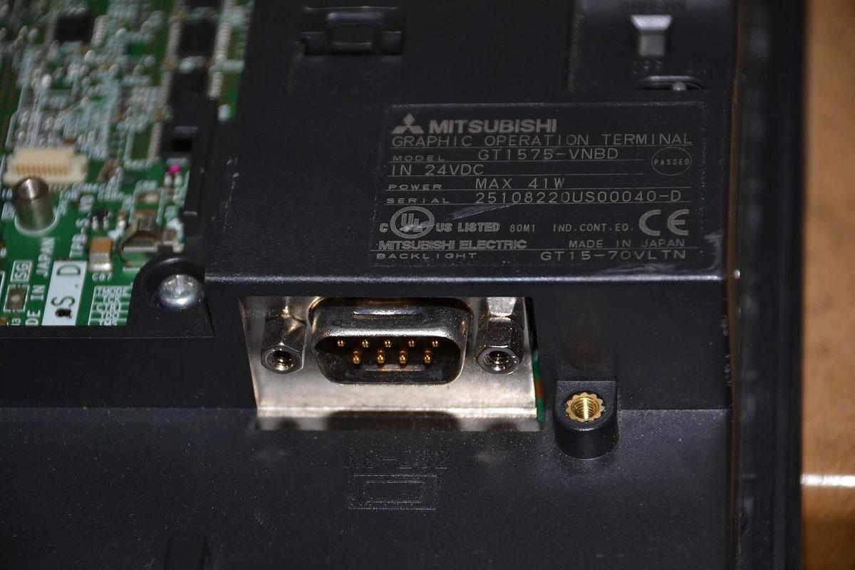 Used Mitsubishi Graphic Touch Screen GOT1000 GT1575-VNBD GT1575 VNBD  GT1575VNBD