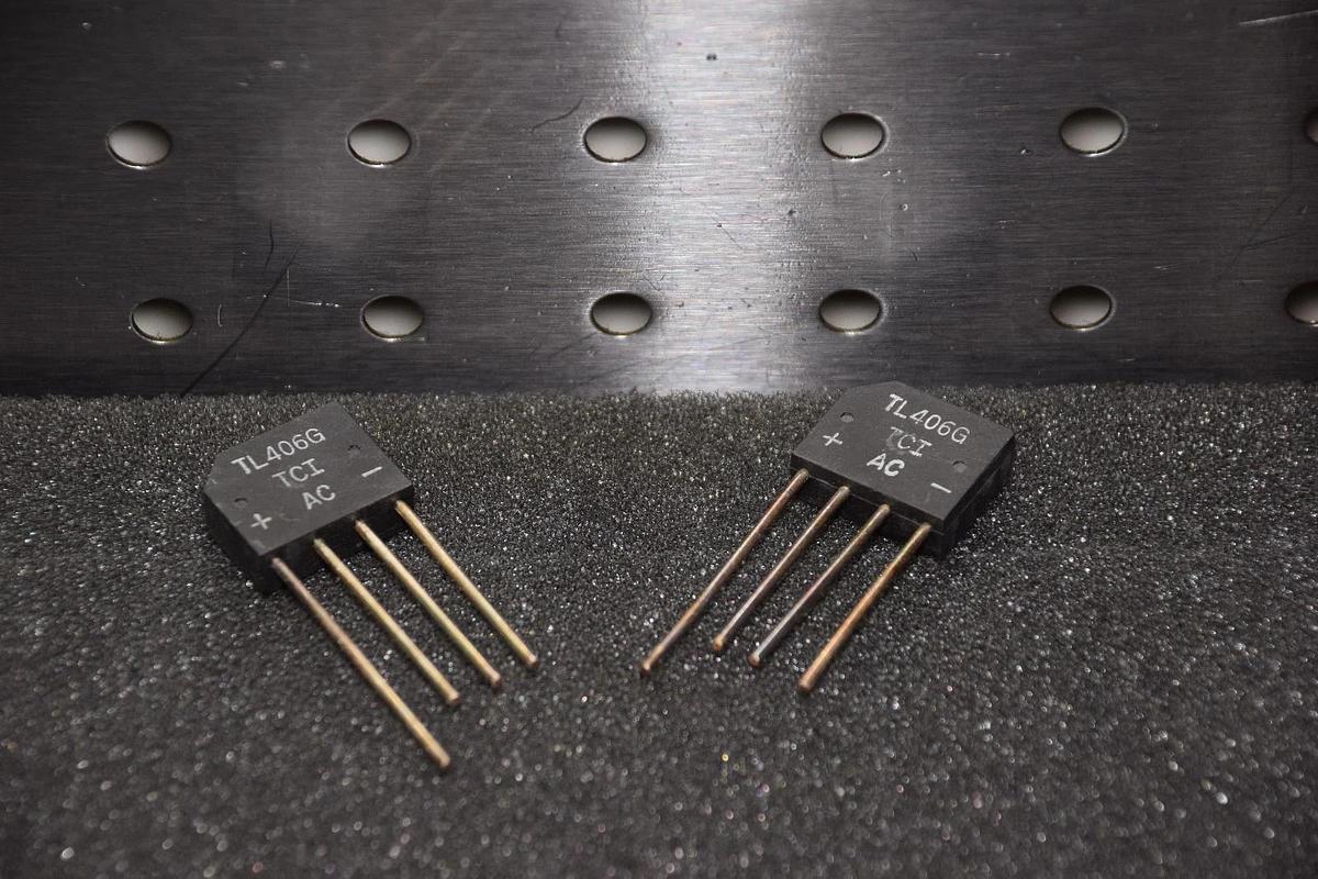 TCI TAITRON BRIDGE RECTIFIER TL406G  (Lot of 2)  NEW