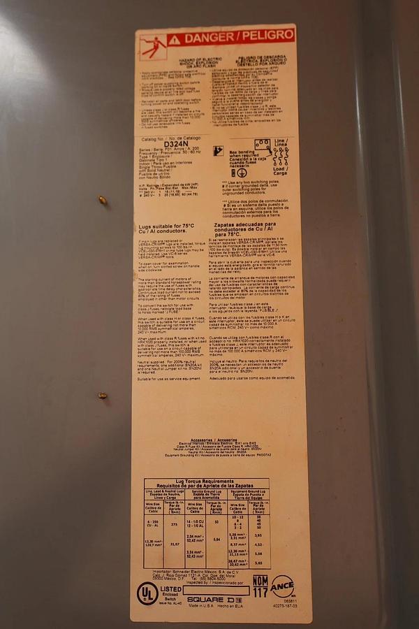 Used Square D 200A Safety Switch Fusible Enclosure D324N 240V 3-Pole 200AMP