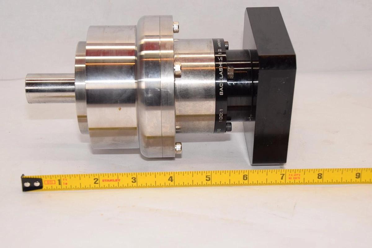 Used APEX DYNAMIC AE090 100:1 , 1012210995 Ratio Planetary Gearbox