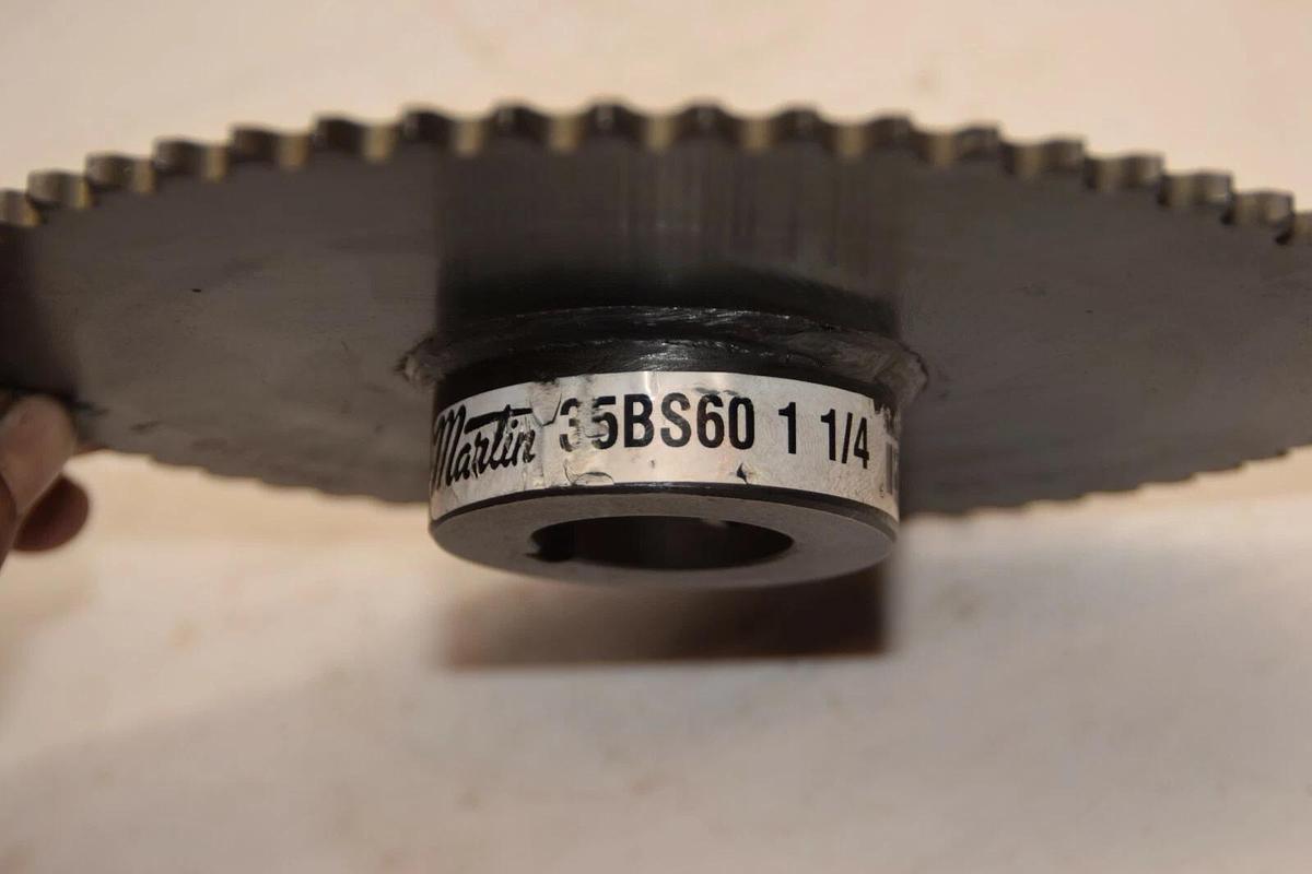 (NEW) MARTIN 35BS60 1-1/4 1-1/4" Bore 60 Teeth Sprocket