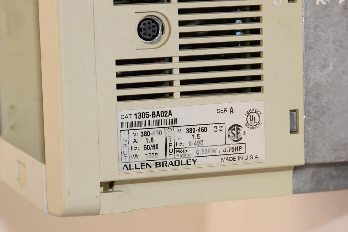 Used ALLEN BRADLEY 1305-BA02A Series A 380-460V 1.6A 50/60Hz 1300Va Drive *No Keypad*