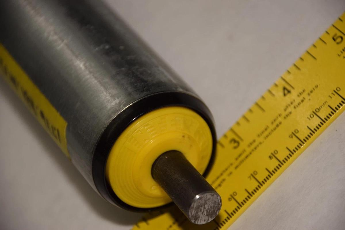 (2) INTERROLL 1.776.R81.M75-7.63 H 1-29/32" WIDE 10" LENGTH CONVEYOR ROLLER NEW