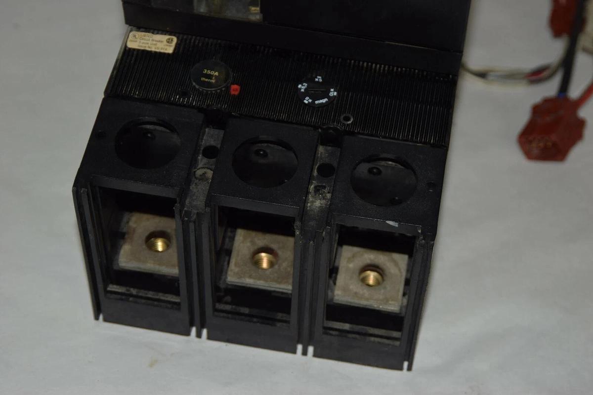 Used Merlin Gerin COMPACT CJ400H 36057 400 AMP Breaker Electronic Trip 400A 400 A