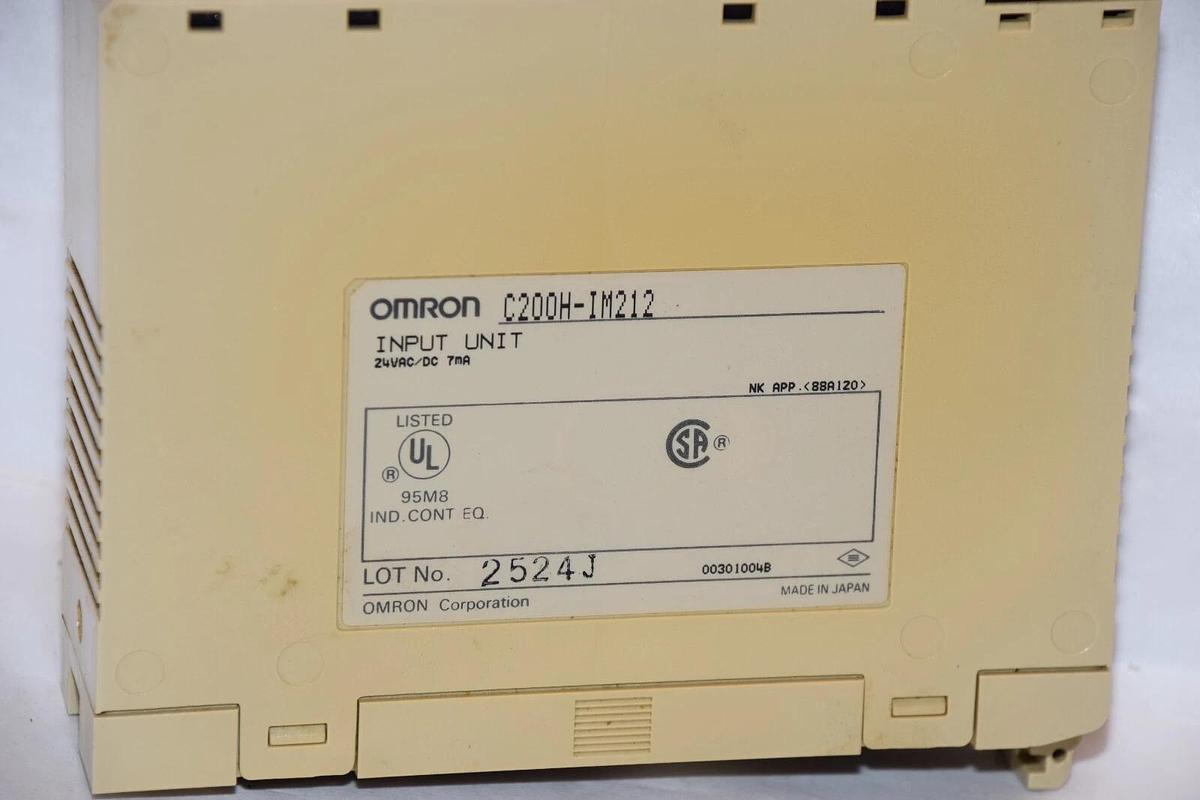 Used OMRON C200H-IM212 C200HIM212 24Vac/dc 7mA Input Unit Module