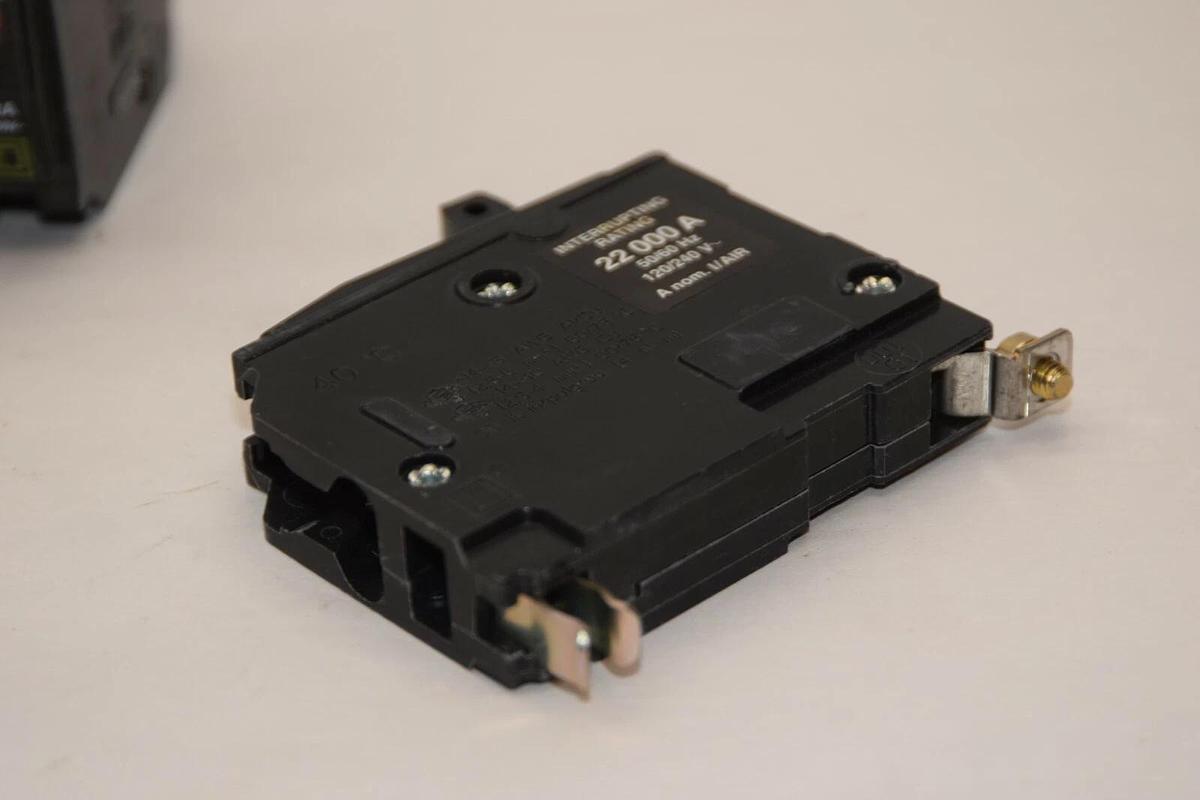 (NEW - Lot of 3) SQUARE D Q0B QOB Issue No. DR-6013 20A 20 Amp A Breaker