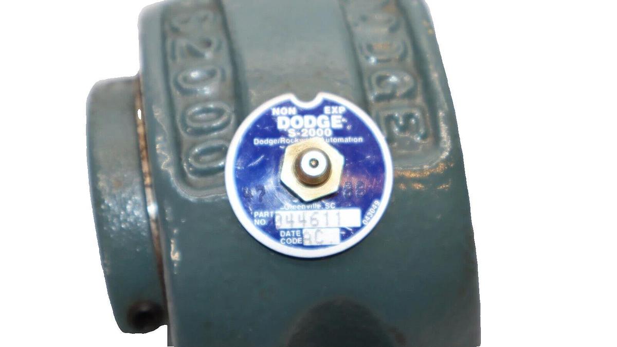 (NEW) DODGE S-2000 , S2000 1-3/8" 044611 2-Bolt Pillow Block Bearing